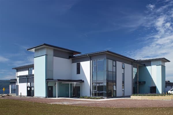 Swimming Pool and Leisure Complex, Portavadie Marina - Image 2